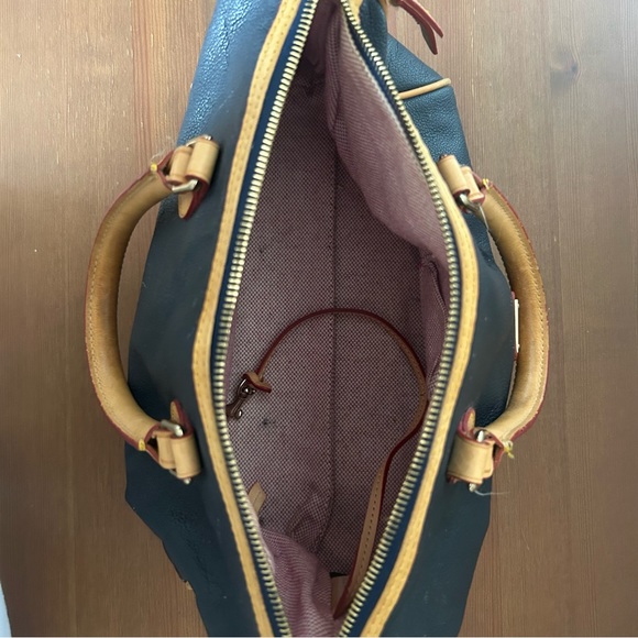 Dooney & Bourke Navy Blue Pebbled Leather Handbag Purse Pink Lining Red Trim - Picture 10 of 12